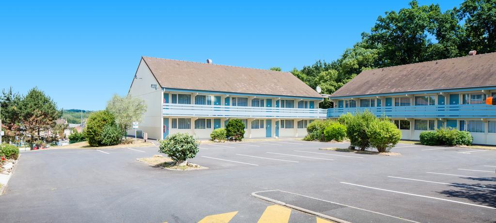 Hotel Campanile Melun Sud - Dammarie Les Lys Exterior foto